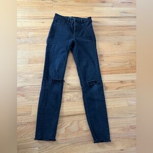 Black Distressed Women's Jeans